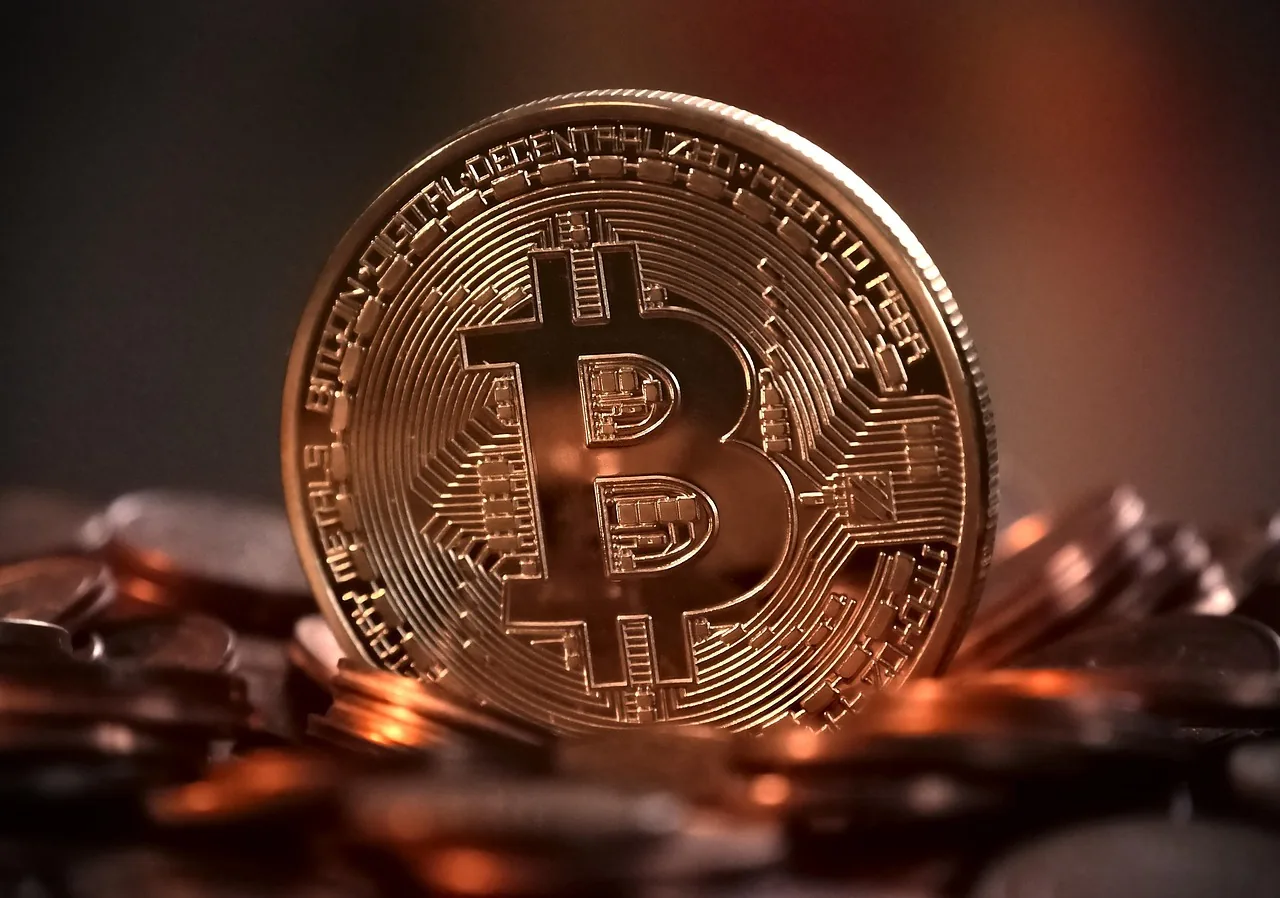 bitcoin, cryptocurrency, digital, money, electronic, coin, virtual, cash, payment, currency, global, cryptography, bitco
